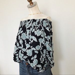Splendid Etched Floral Off-The-Shoulder Top